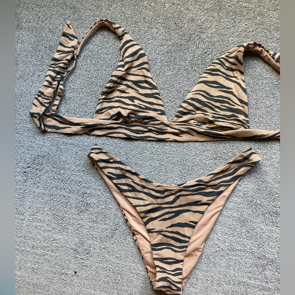 Aerie bikini set - Picture 2 of 4